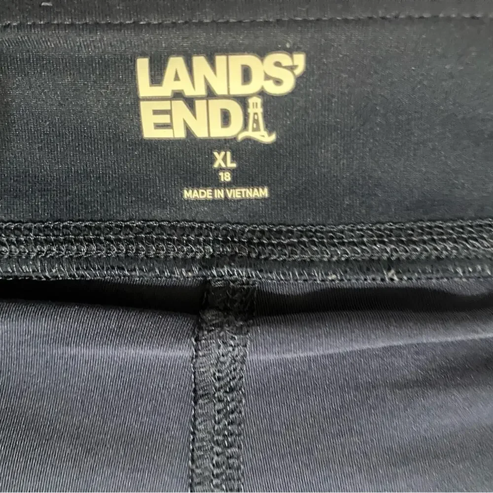 Lands' End Navy Skort Size XL